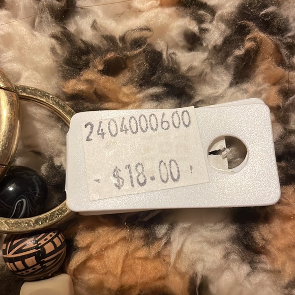 BEADED FAITH KEY RING - Picture 4 of 4